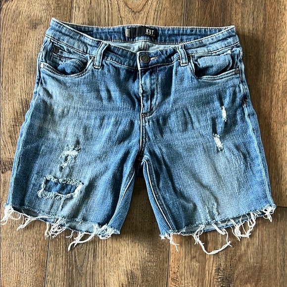 Kut from the Kloth Women’s Jean Shorts Blue Size 6 - Picture 1 of 8